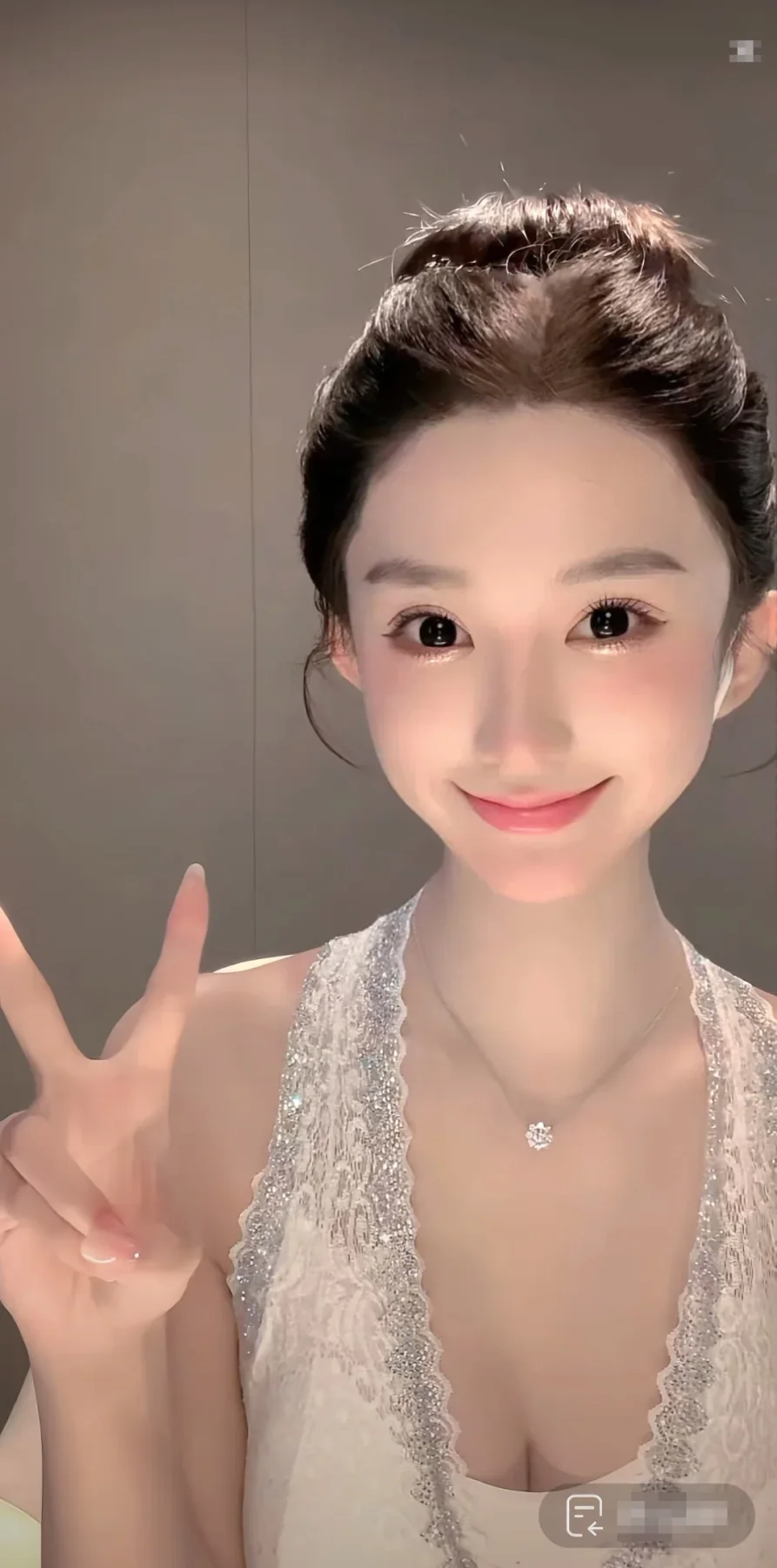 女主播 · 人物 12 合集